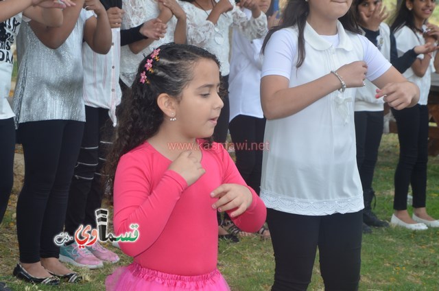 كفرقاسم- فيديو: الرئيس عادل بدير  الأوائل الدينية النواة الاولى لشيخنا المرحوم المؤسس وصرح تعليمي نفتخر به وتخريج فوج اخر في كرنفال ابداعي جمع الطلاب والأهالي